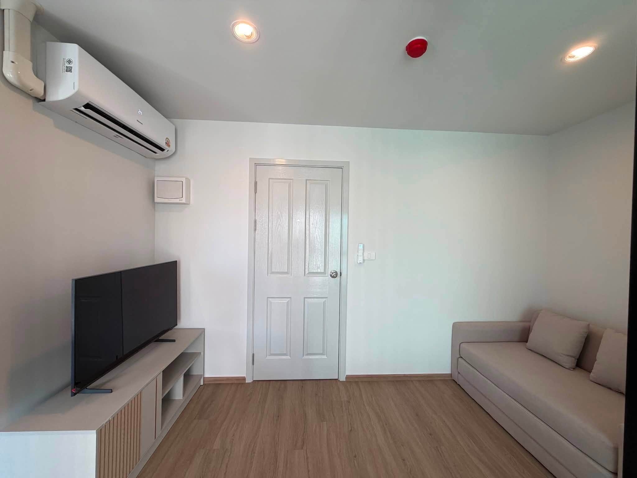 ให้เช่า Hi-Rise Ratchayothin Station 1 ห้องนอน ชั้น 3