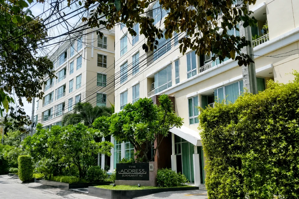 ภาพอาคาร The Address สุขุมวิท 42 จากแหล่งโครงการที่ตรวจสอบแล้ว