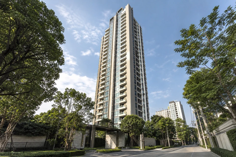 ภาพ editorial มวลอาคาร Q House Condo Sukhumvit 79