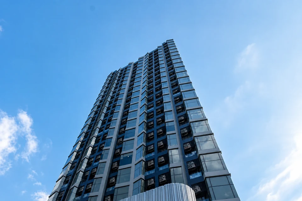 ภาพอาคาร Knightsbridge Space พระราม 9 จากแหล่งโครงการที่ตรวจสอบแล้ว