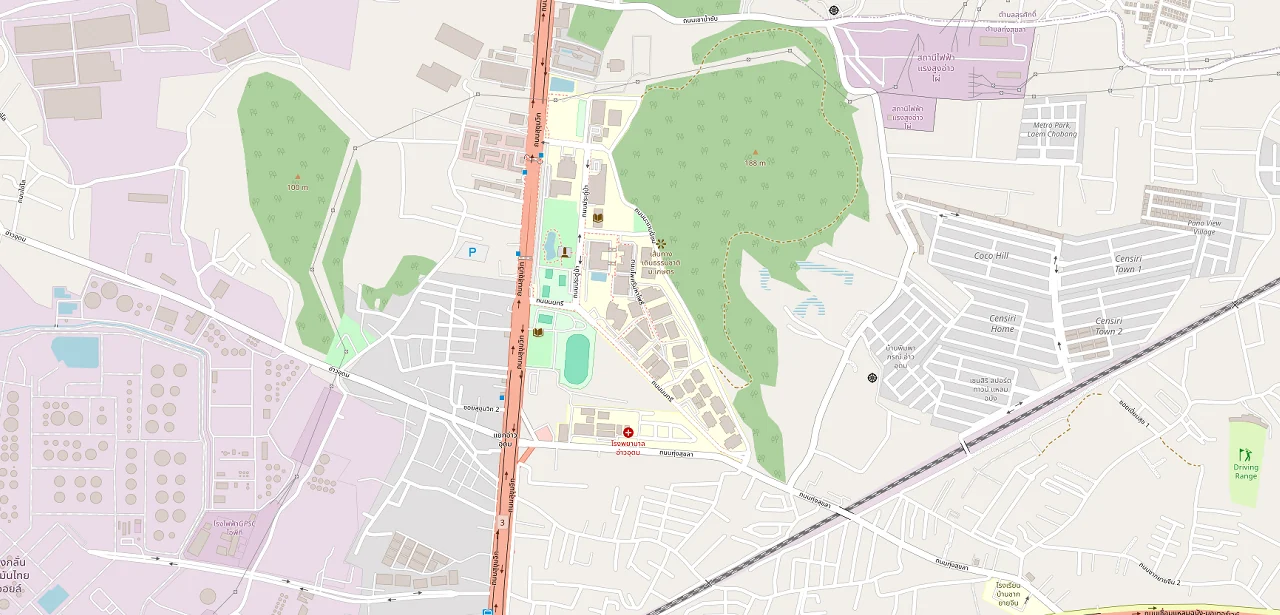 แผนที่ย่อแสดงตำแหน่ง กรู๊ฟวี่ ศรีราชา จุดขอบเขตมหาวิทยาลัยที่ใกล้ที่สุด และระยะเส้นตรง 428 ม.